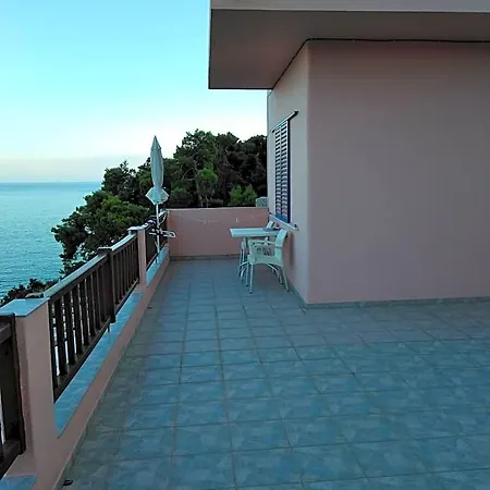 Apostolis 3* Patitiri (Alonnisos)