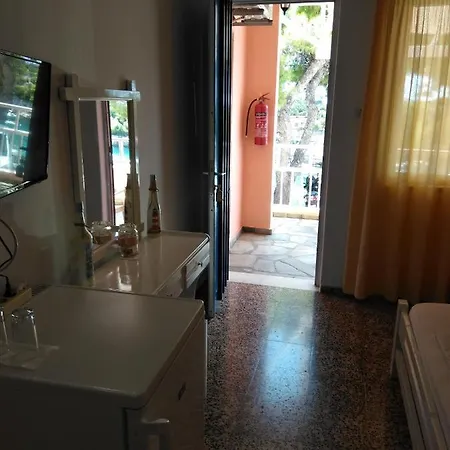 Inn Apostolis