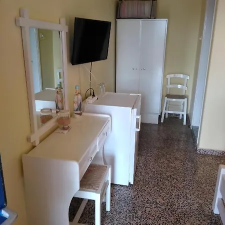 Apostolis Inn
