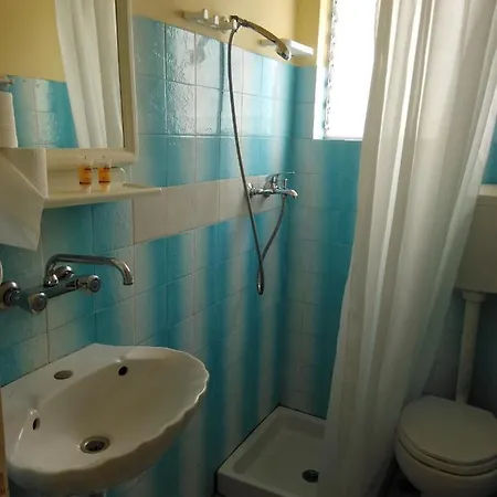 Apostolis Locanda Patitiri