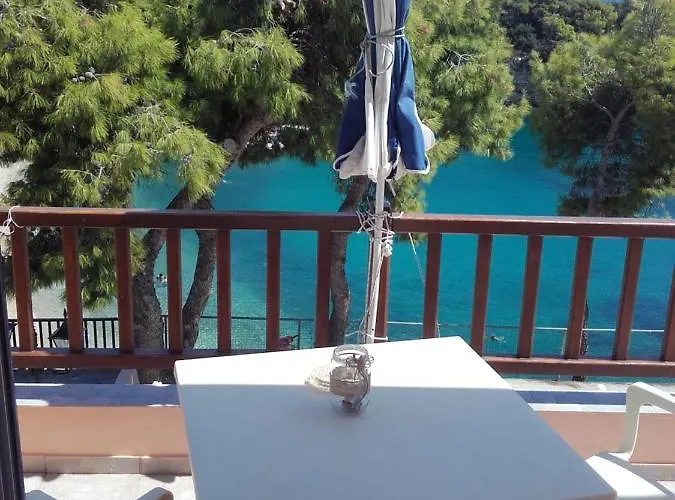 Apostolis 3* Patitiri (Alonnisos)