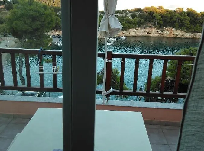 Apostolis Patitiri (Alonnisos)