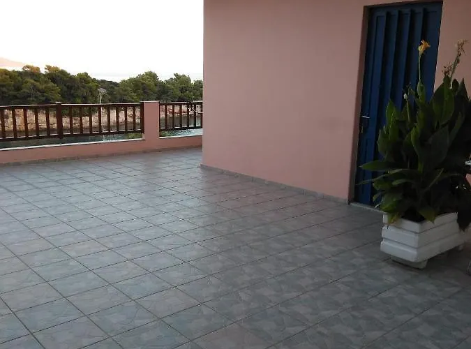 Apostolis Patitiri (Alonnisos)